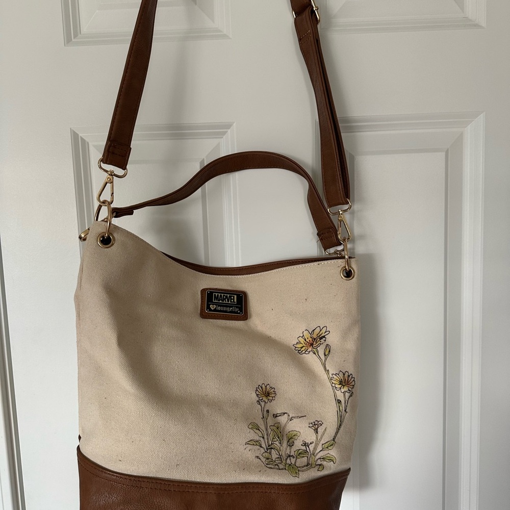 Groot Crossbody Loungefly Purse - Picture 4 of 6